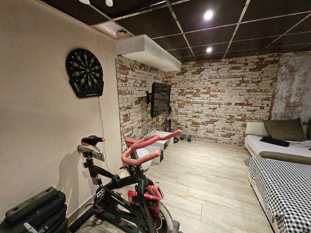 Amazing Semi-detached House in Vélez Málaga