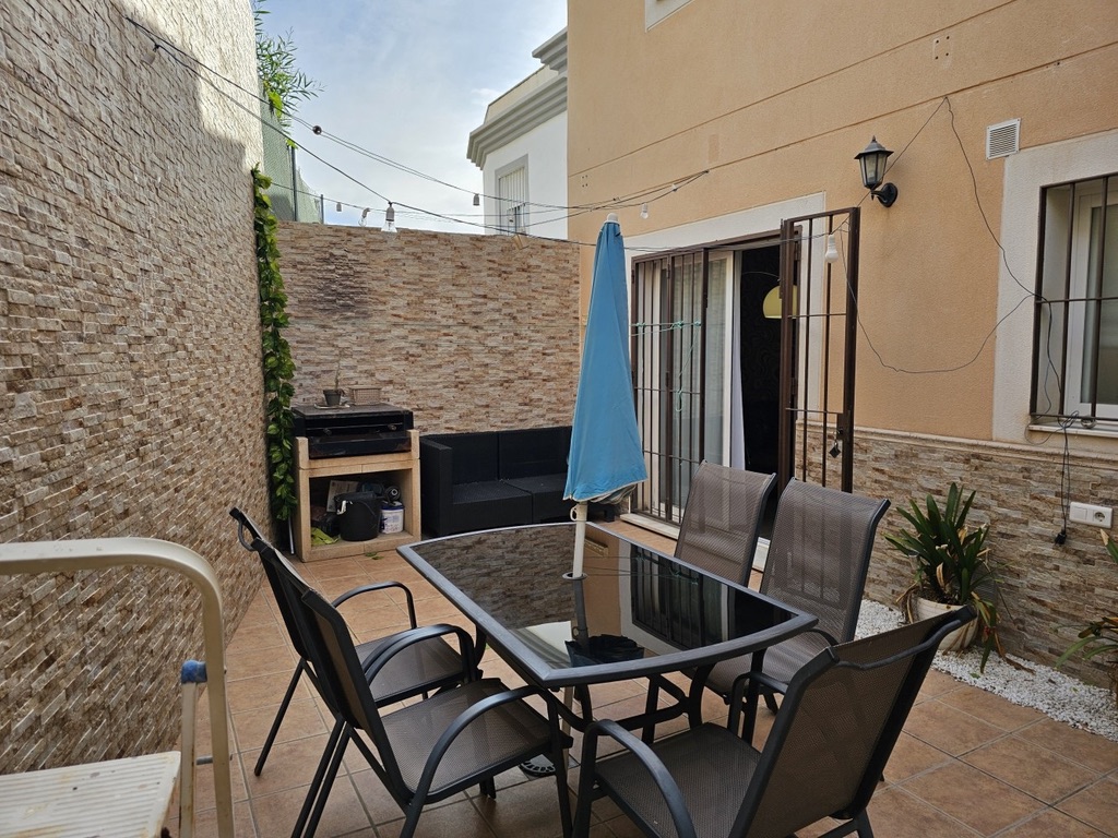 Amazing Semi-detached House in Vélez Málaga