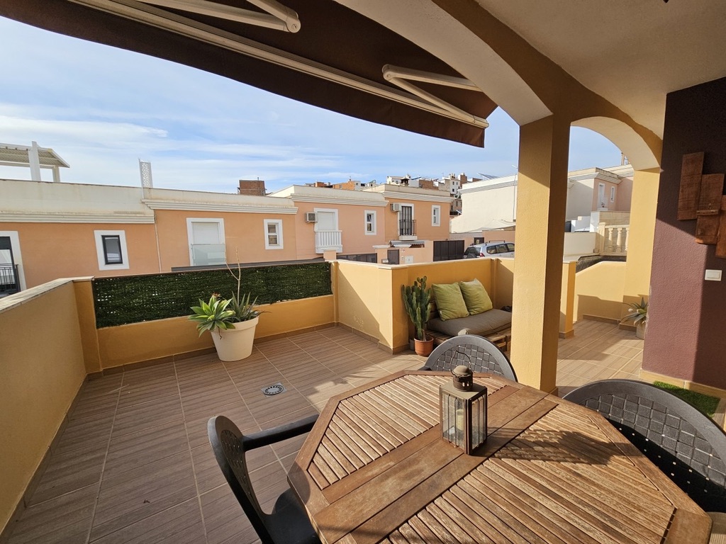 Amazing Semi-detached House in Vélez Málaga