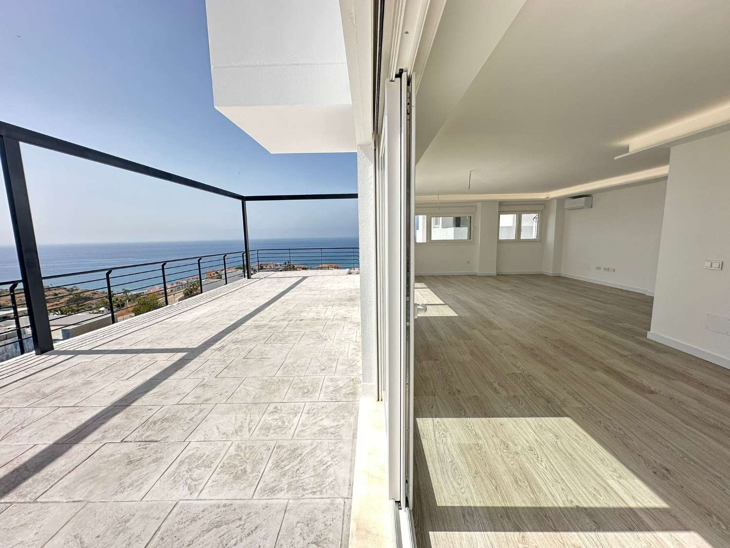 Geweldige luxe villa in Torrox Costa