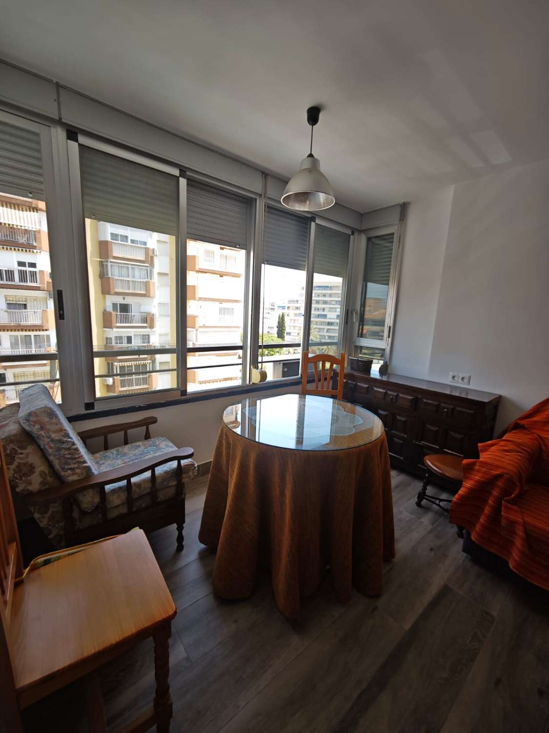 Cozy Renovated Apartment in the Center of Torre del Mar（托雷德马中心舒适装修公寓）