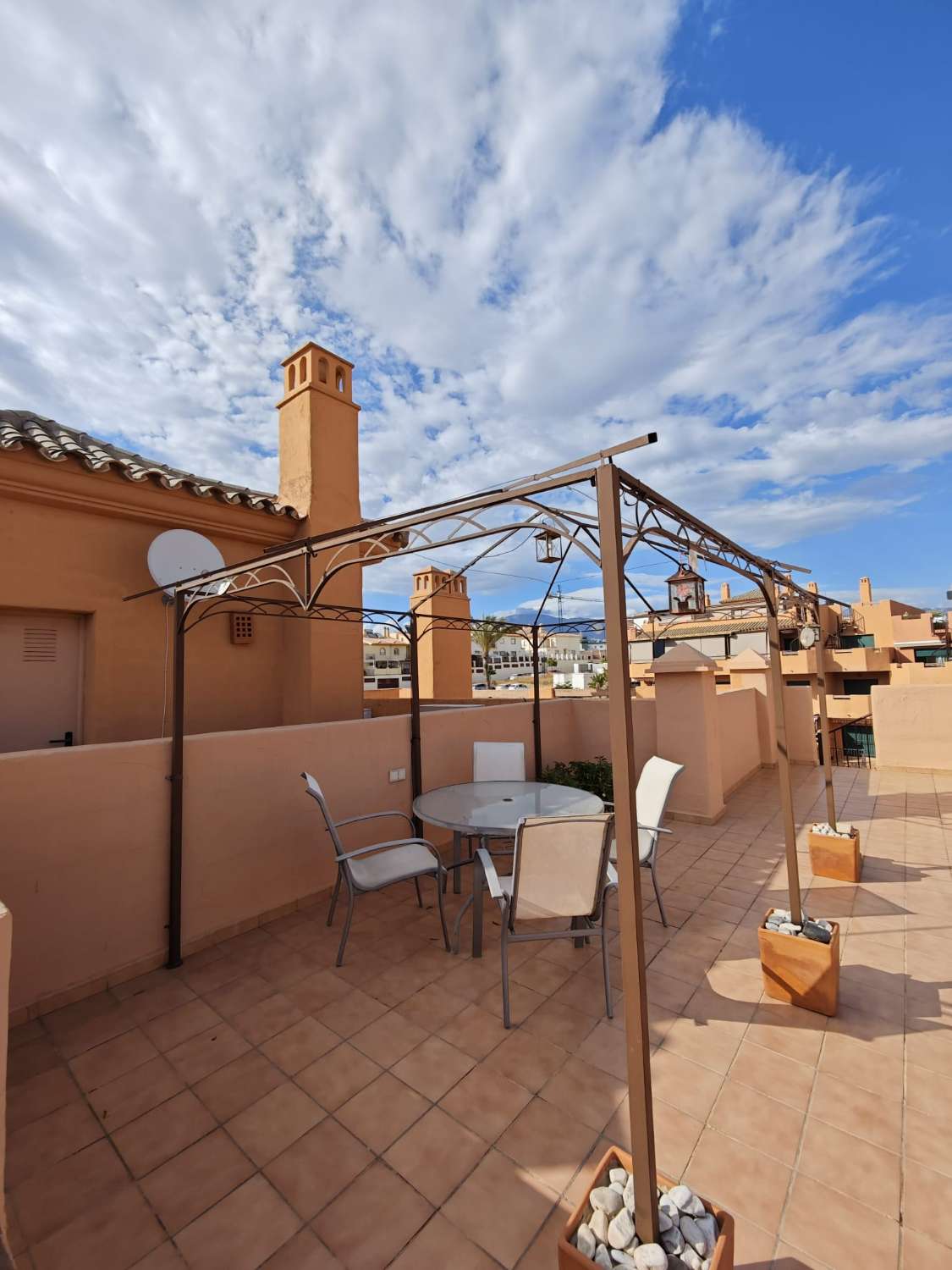 Storslået Duplex Penthouse i Torre del Mar, Tomillar