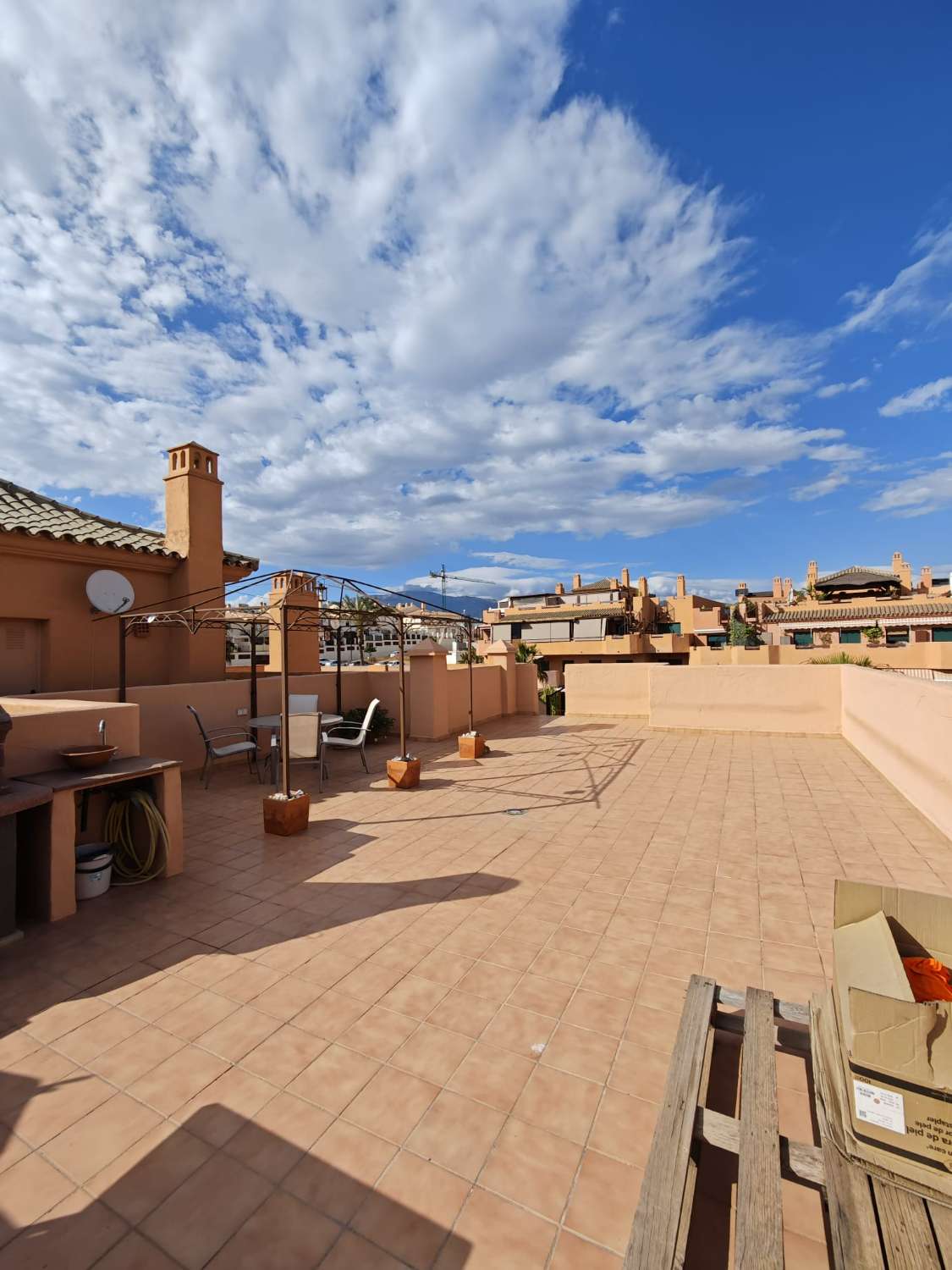 Storslået Duplex Penthouse i Torre del Mar, Tomillar