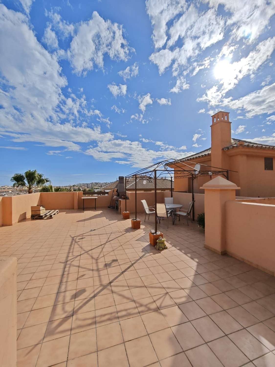 Storslået Duplex Penthouse i Torre del Mar, Tomillar