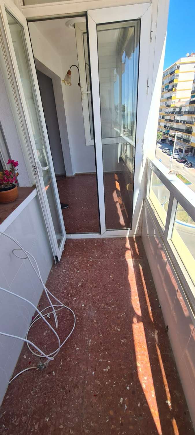 Meerblick, Wohnung zum Verkauf in Torre del Mar, 50 m vom Strand entfernt