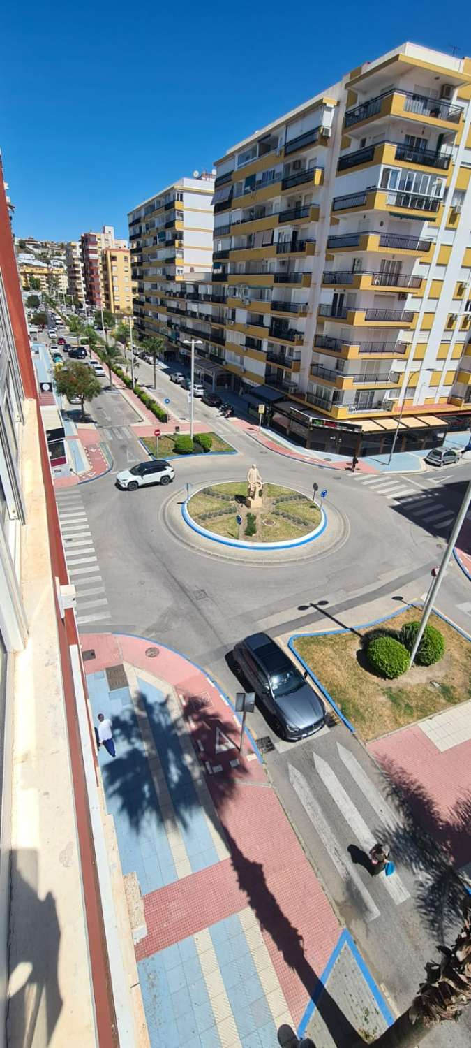 Vue sur la mer, appartement à vendre à Torre del Mar, à 50 m de la plage