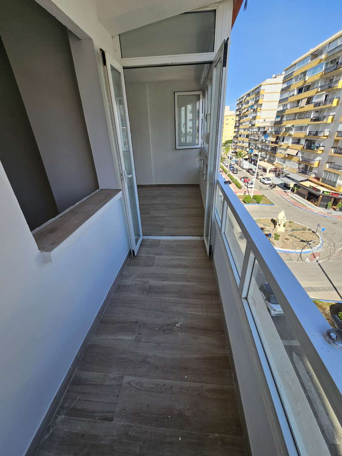 Vistas al Mar , piso en venta en Torre del  Mar , 50 m de la playa