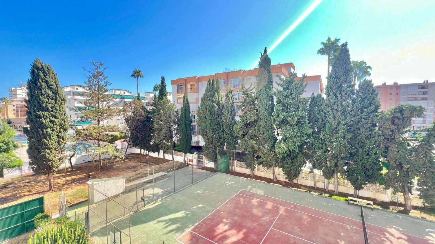 Charmant appartement à vendre à Torre del Mar , à 100 m de la plage