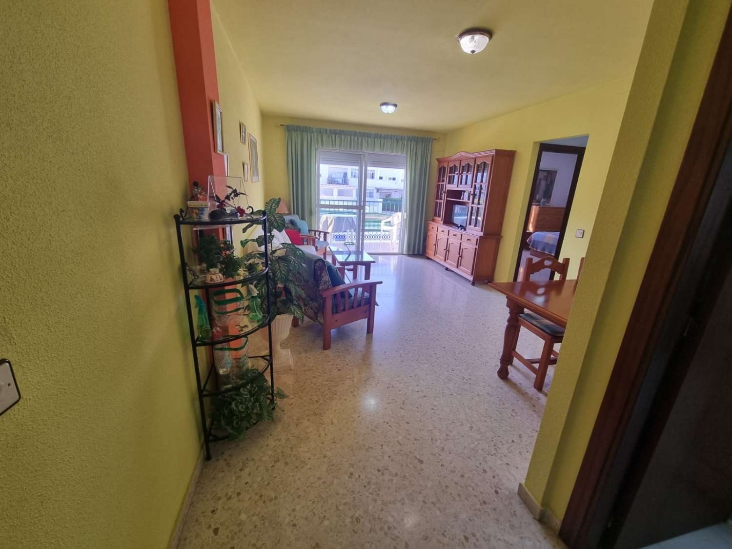 APPARTEMENT DE 2 CHAMBRES AVEC TERRASSE ; PISCINE ET GARAGE - TORRE DEL MAR