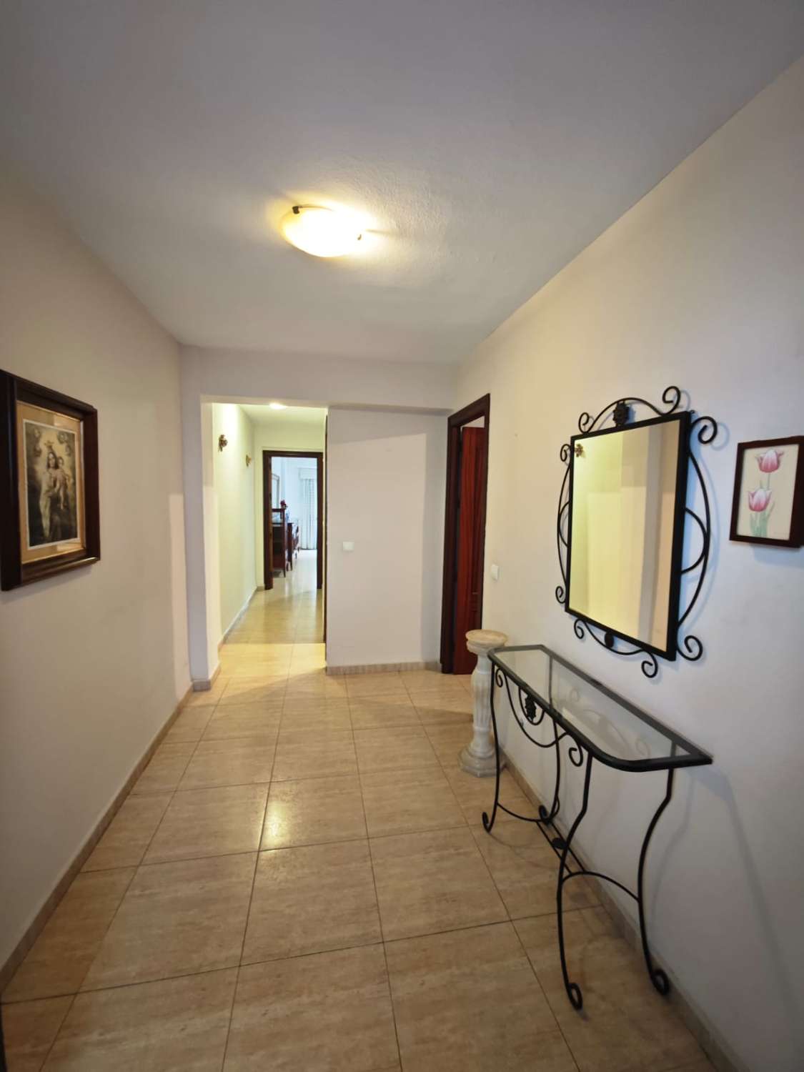 Grand appartement dans le centre de Torre del Mar