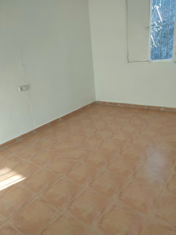 SE VENDE ESTUPENDA PARCELA CON VIVIENDA EN VÉLEZ-MÁLAGA¡¡¡¡