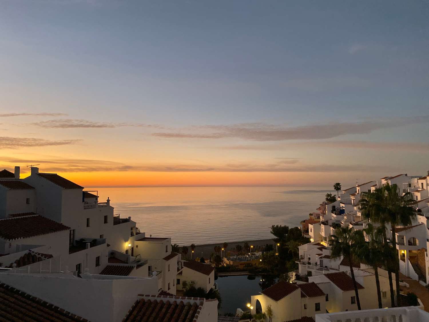 Wohnung zu verkaufen in Nerja, Capistrano