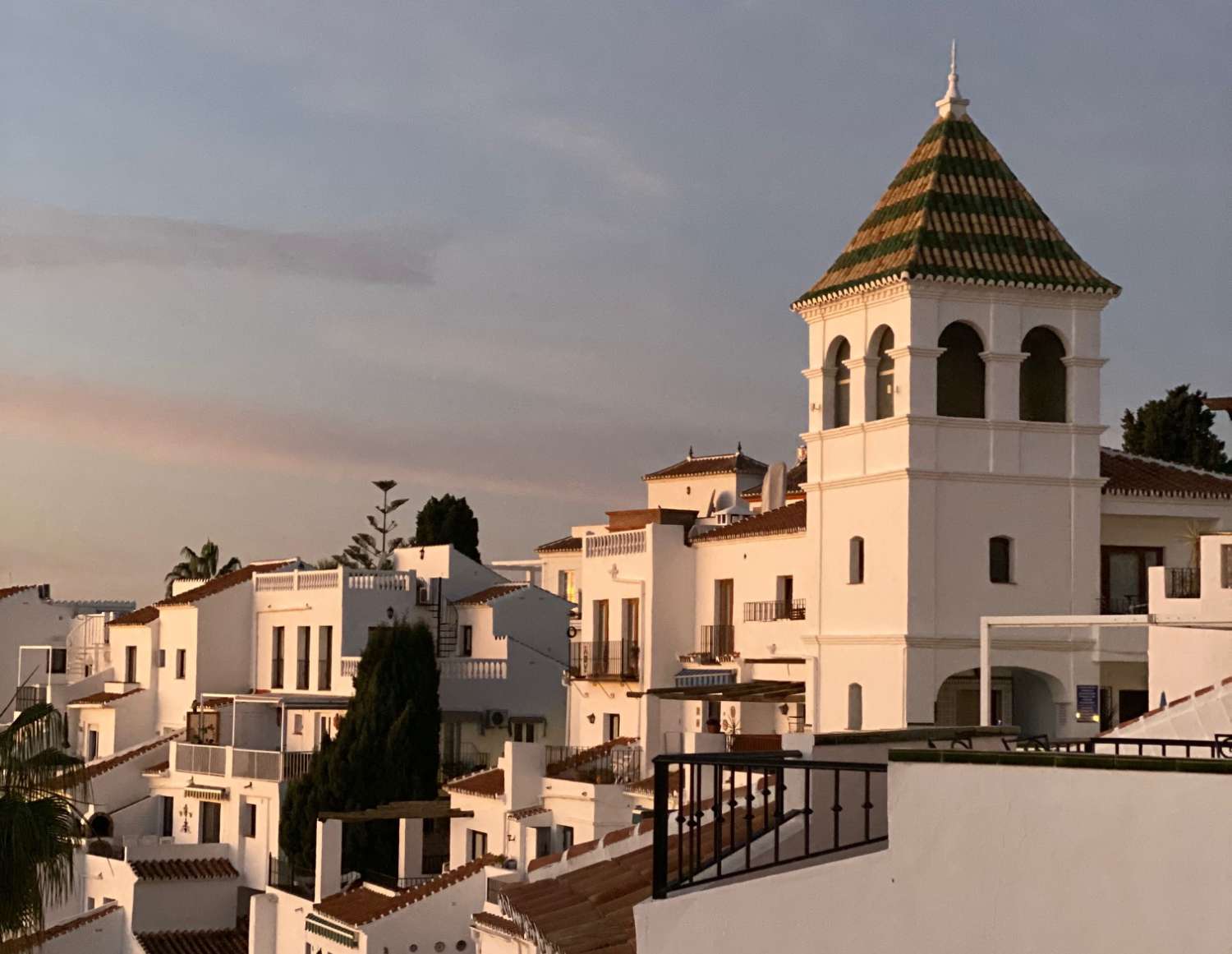 Wohnung zu verkaufen in Nerja, Capistrano